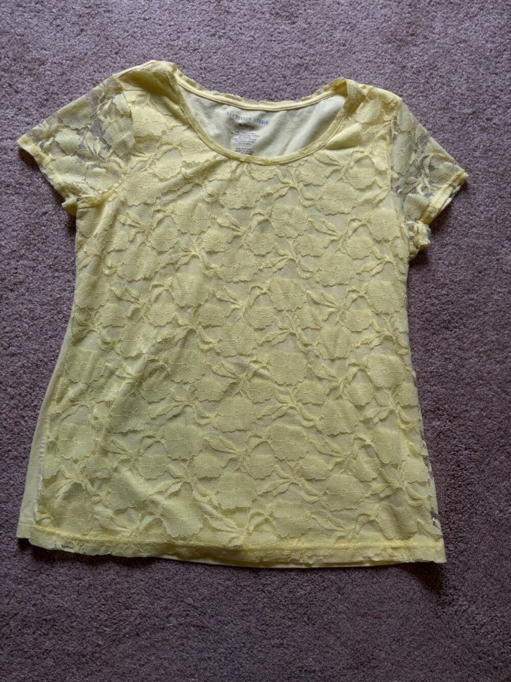 Van Heusen Light Yellow Lace Dressy Tee Shell XL